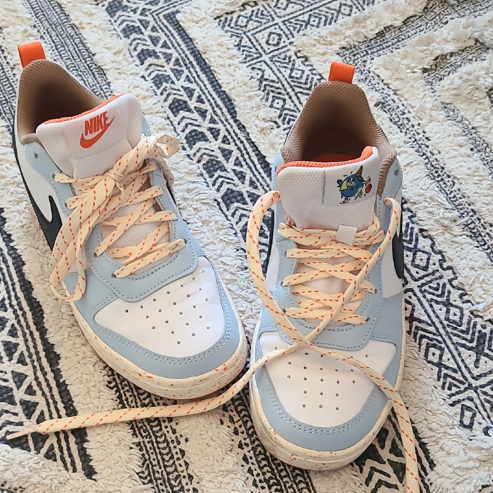 Nike Kids' Light Blue and White Sneakers